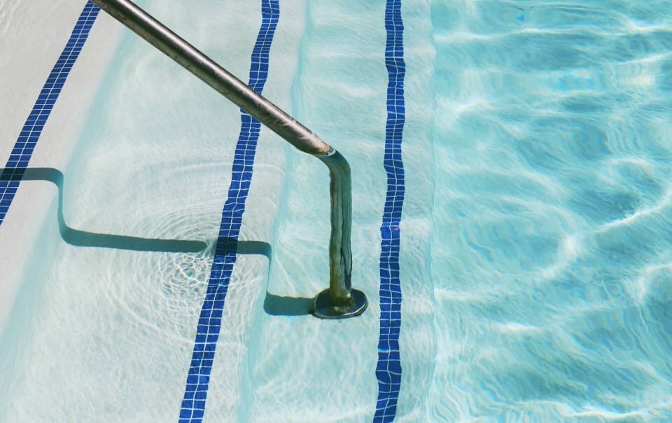pool maintenance in winter