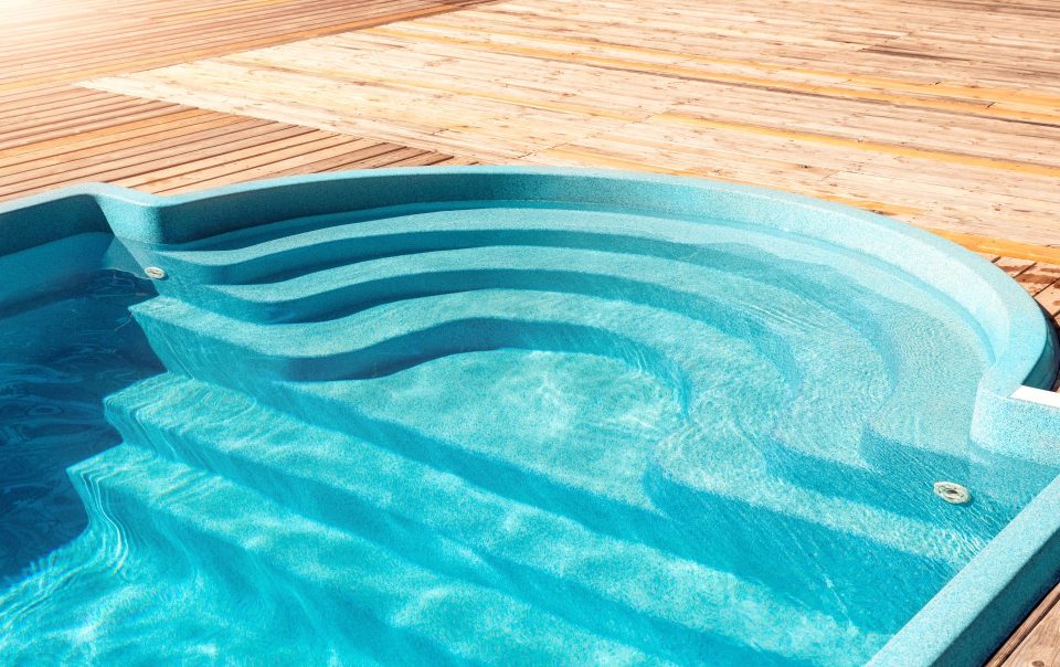 fiberglass pool life expectancy